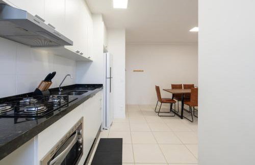 Apartamentos a 150 M DA PRAIA com SACADA, WI-FI, PISCINA, PORTARIA 24h, PLAYGROUND e vaga de GARAGEM - Foto 9