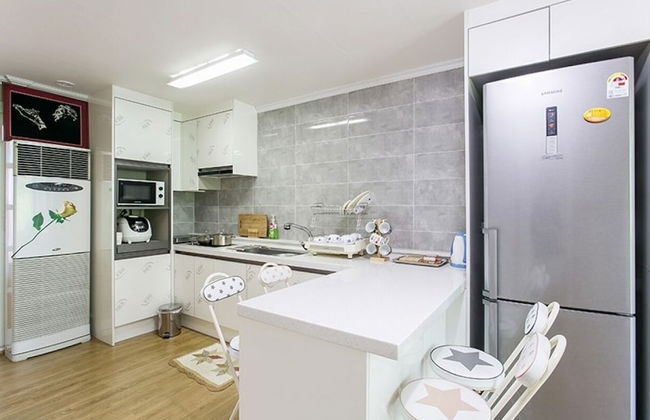 Byeonsan Dongguerami Pension - Photo 16