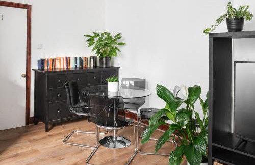 Serene One Bedroom Apartments Holborn, 10 Min Walk to Oxford Street - Photo 15