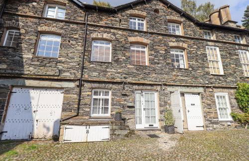 The Mounting Steps - Foto 1