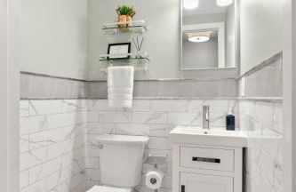 Modern Beach & Pond Getaway in Heart of Cape Cod - Foto 37