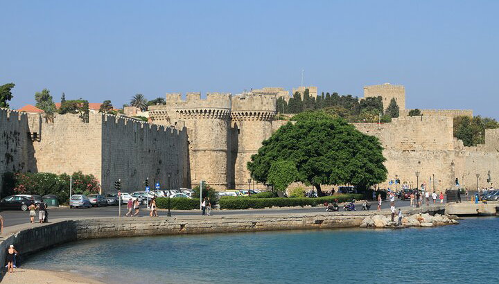 Giro turistico privato e personalizzato di Rodi - Foto 1