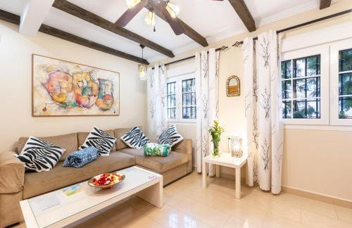 MCGOMEZ HOUSE - Photo 5