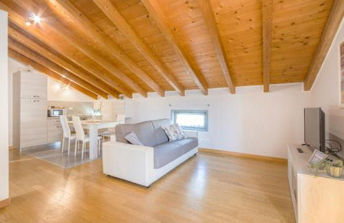 Stazione 200m - Wifi - Aria condizionata - Smart TV - Photo 4