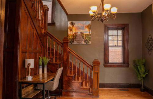 Spacious UMKC Stay Near Top - Foto 1