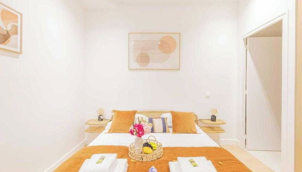 Apartment With 1 Room in Batignolles - Foto 2, Habitación