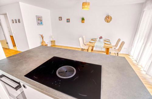 Stilvoll - Heimkino, Kochinsel, Parkplatz, Neubau & Mehr - Foto 22