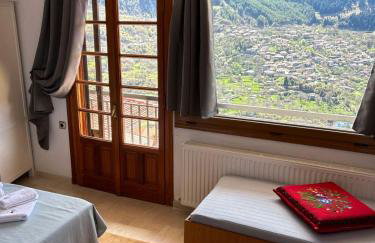 Το σπίτι της πλατείας - Photo 16