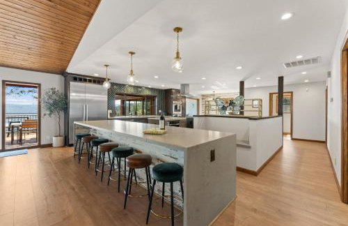 The Gathering Place! Sleeps 24, Lakeview, Game room - Foto 21