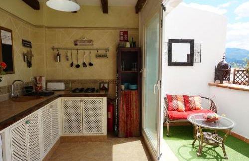 Eagles Nest - Massive townhouse with Pool with outstanding views - Photo 18