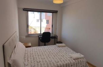 A Coruña Sky Blue Rooms cerca playa riazor - Foto 20