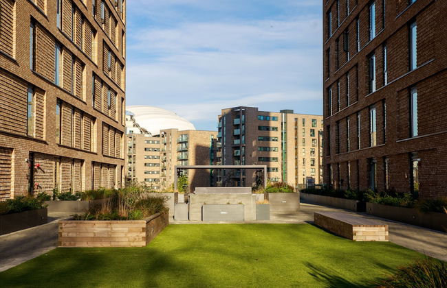 Trafford Suite Modern 1 bed With Cinema Room - Foto 24