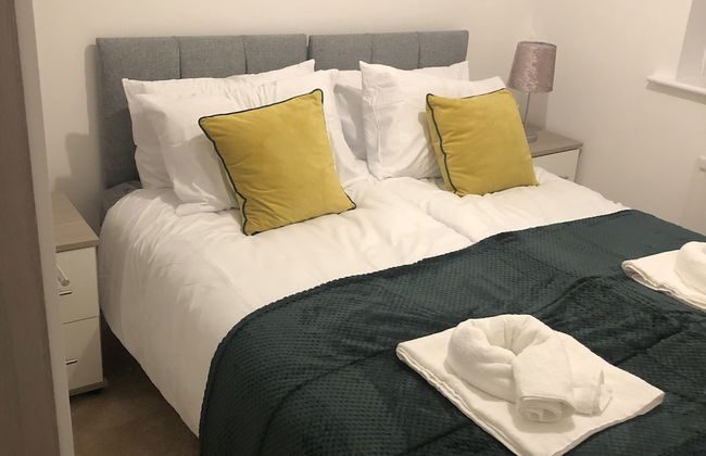 Lovely 3-bed House in Chafford Hundred - Photo 1