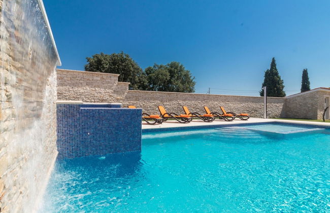 Villa in Pula With Pool Near Roman Arena - Photo 15