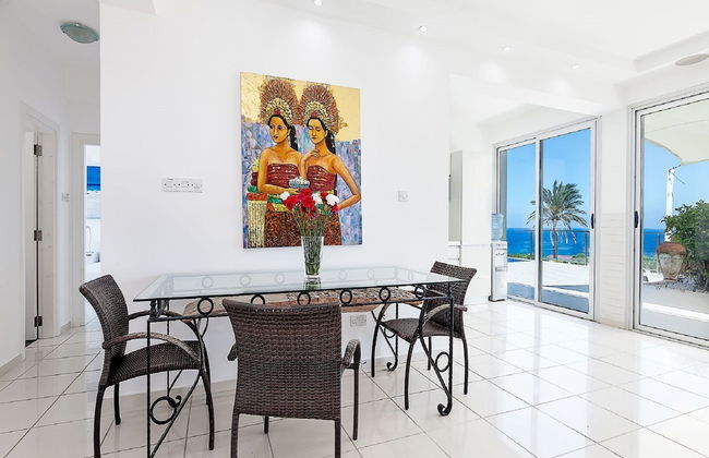 An Executive 3 Bedroom Villa, Private Pool, Ac Wifi in all Rooms, Internet Tv - Foto 16