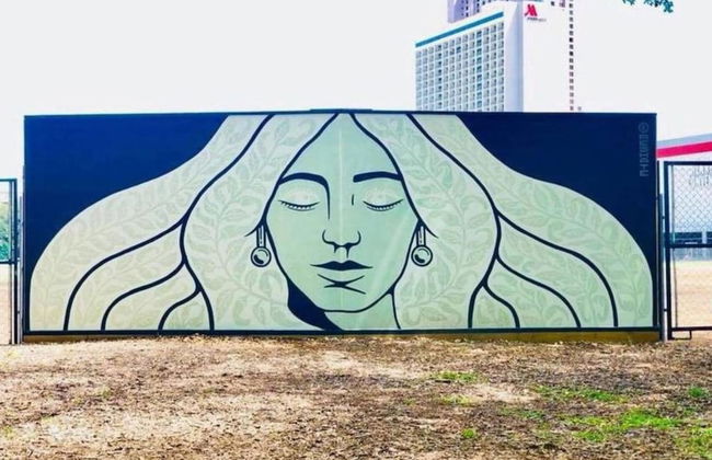 Gorgeous Family-friendly Home Near Downtown - Photo 34