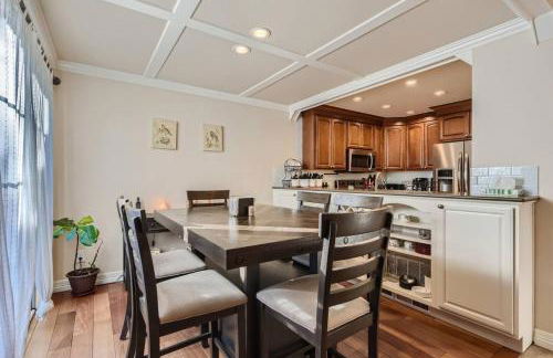 Pet Friendly Townhome WIth A Fireplace And A King Bed In Littleton - Foto 5