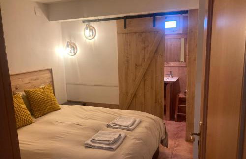 El Cedre Blau Vivienda con piscina en Granollers - Foto 70