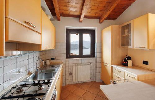 Miralago Marone Holiday House - Photo 17