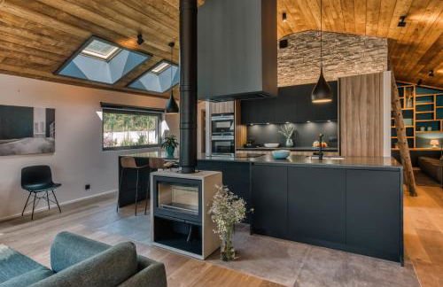 Chalet Choucas - Modern Luxury - Heart of Chamonix - Photo 16