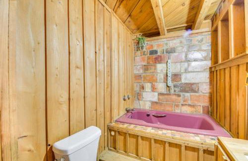 Riverfront Deck Outdoor Retreat in Fairhope! - Foto 12