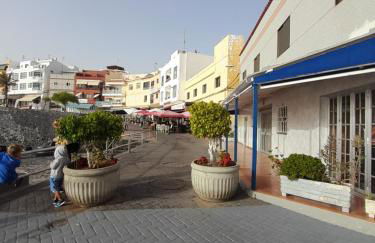 Los Abrigos 2 apartments Guest House Ocean relax, wifi, playas - Foto 74