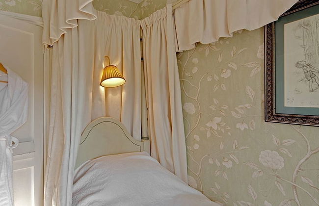 Goodwood Cottage - Photo 4