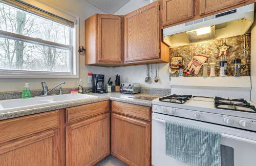 Secluded Mancelona Home with Gas Grill! - Foto 8