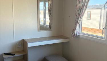 PG173 Golden Palm Resort 6 Berth Caravan With Decking - Foto 4