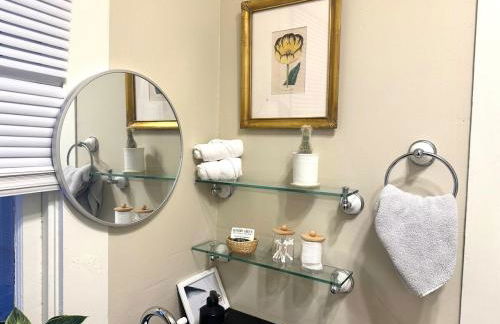 Sunny Downtown Gunnison Escape - Foto 16