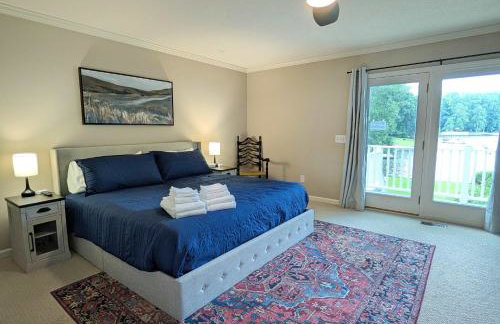 Lake Days Getaway - Lakeside Family Escape Near Hillsborough - Foto 7