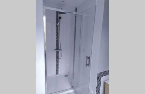 Au cœur des remparts, L'ÉCRIN Appartement 2 chambres pour 2-6 pers - Foto 13