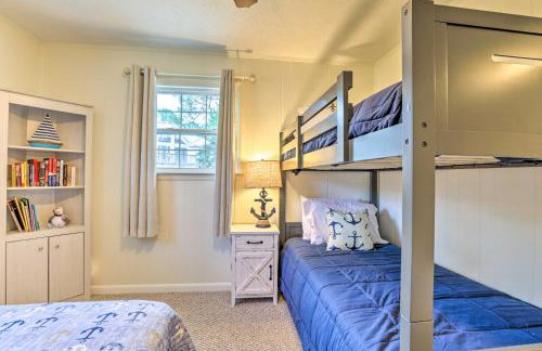 Waterfront Home Spectacular On-Site Fishing! - Foto 21