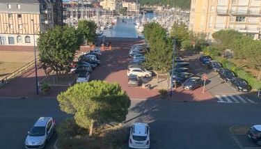 Duplex 2 pièces Port Cabourg - 2 à 4 personnes - Terrasse - Vue Port - Proche Plage - Foto 3