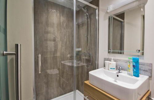 Hawthorn Farm Guest House - Photo 52