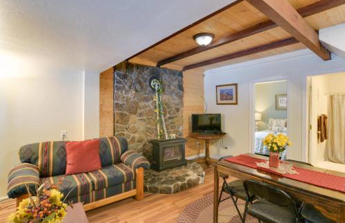 Grill, Fire Pits and Trails Butte Meadows Duplex! - Foto 6