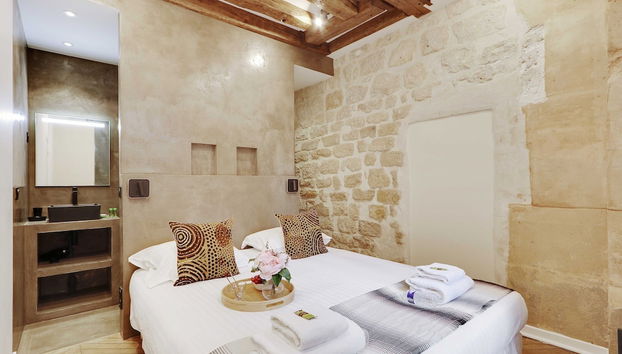 Authentic Apartment - 1br/4p - Le Marais - Foto 5, Habitación