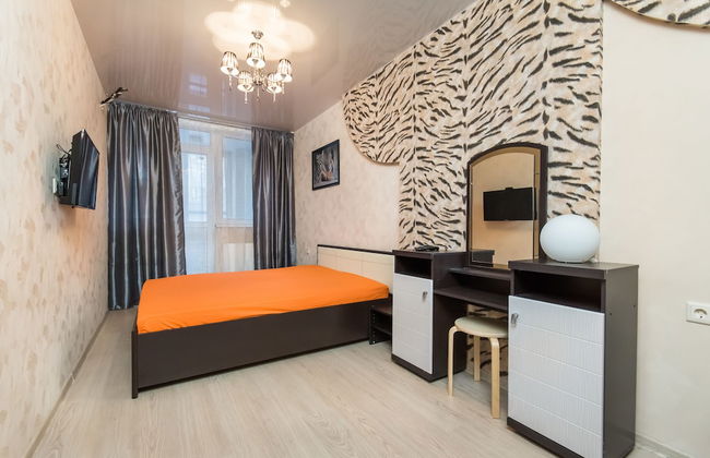 Clever House Apartments - Photo 4