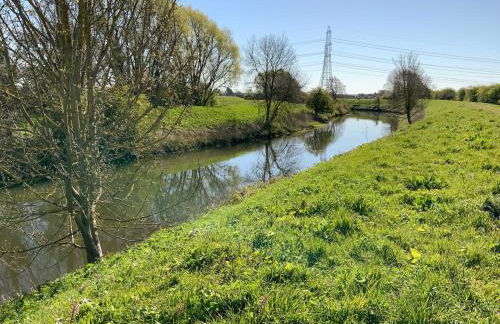 The Pump House Art Studio - Foto 43