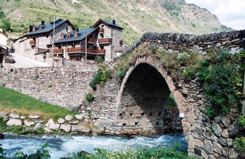 Apartamentos Les Picardes - Photo 1