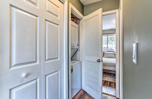 Inviting Vernon Twp Condo with Private Balcony! - Foto 22