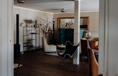 Quartier - ehemaliger Landgasthof zur Alleinnutzung mit Selbstversorgung - Photo 8