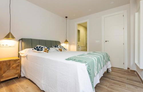 Málaga Chic Retreat - Photo 11