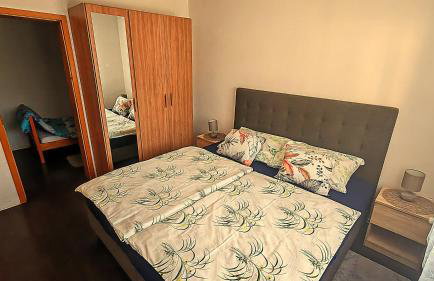 Holiday house with a big garden and free parking - Foto 11