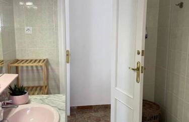 Cal SalMaré seafront apartment with rooftop terrace and pool - Photo 23