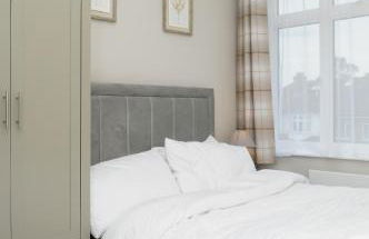 Luxury 5 Star apartments, Parking, Garden, near Metro Stations 10-15mins to London - Foto 22