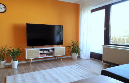 Family-Apartment mit Balkon, Küche, Parkplatz & Waschmaschine - Foto 4