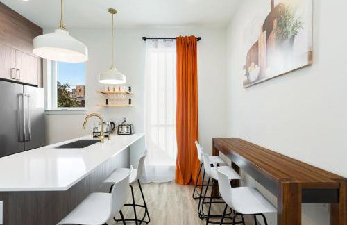 Squire - Prime Location with View & Parking - Foto 20