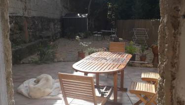 Maison Rose - Maison de village avec jardin privé, centre Capestang - Foto 3