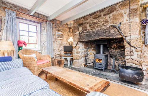 White Rose Beach Cottage Sea-Views Garden - Photo 23